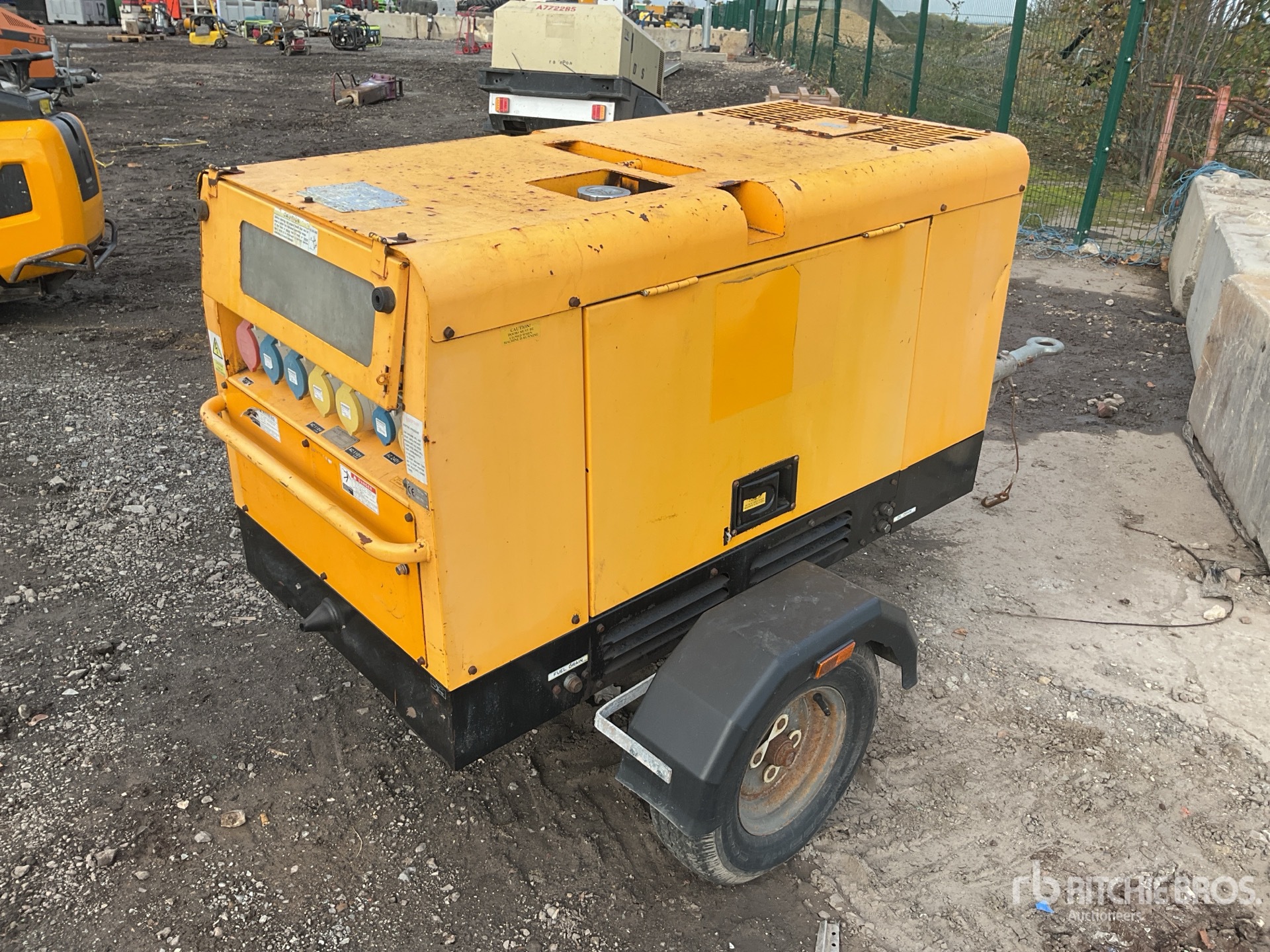 General Appearance with Picture, Right Rear Corner