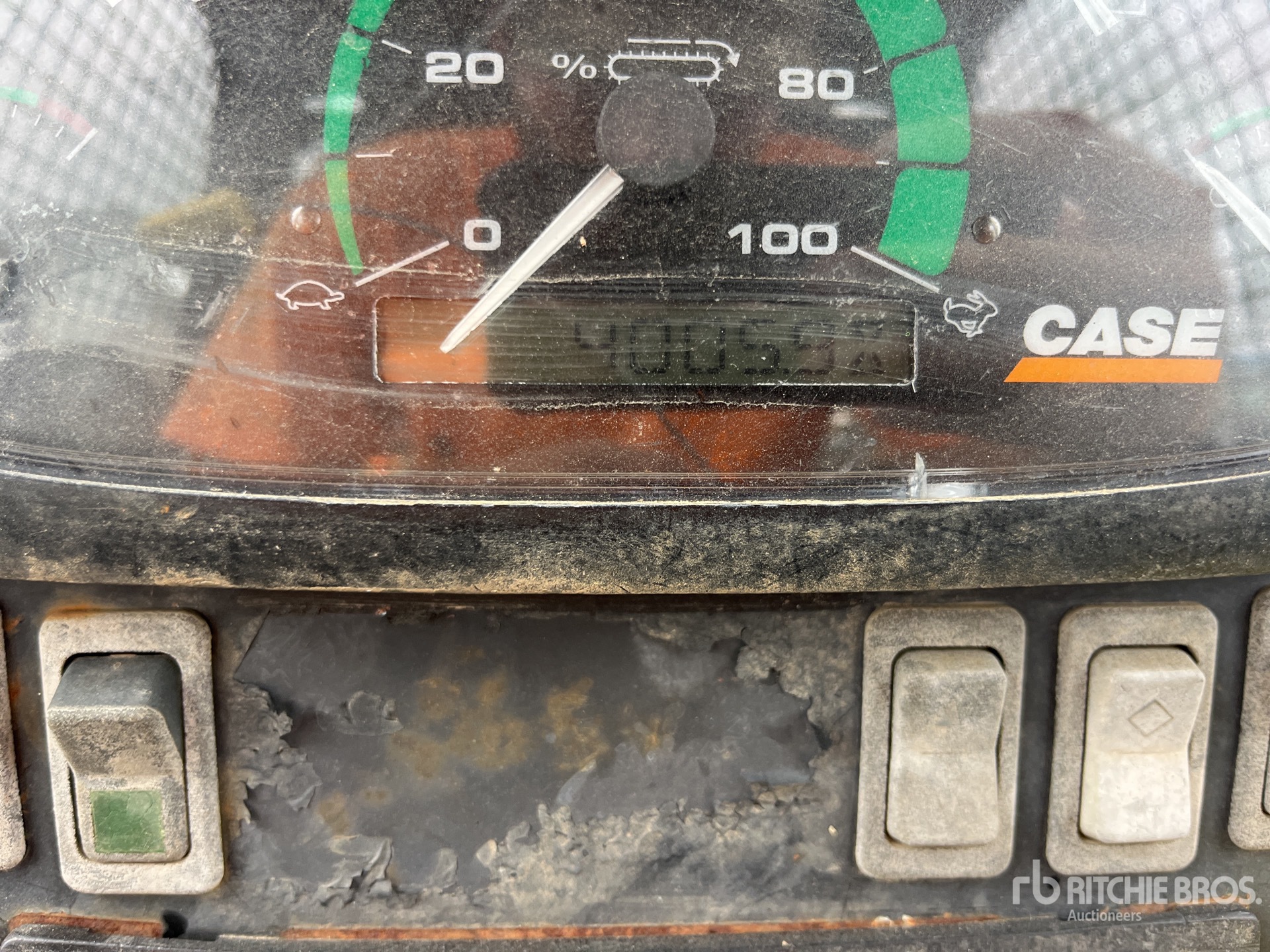 General Appearance with Hour Meter / Odometer