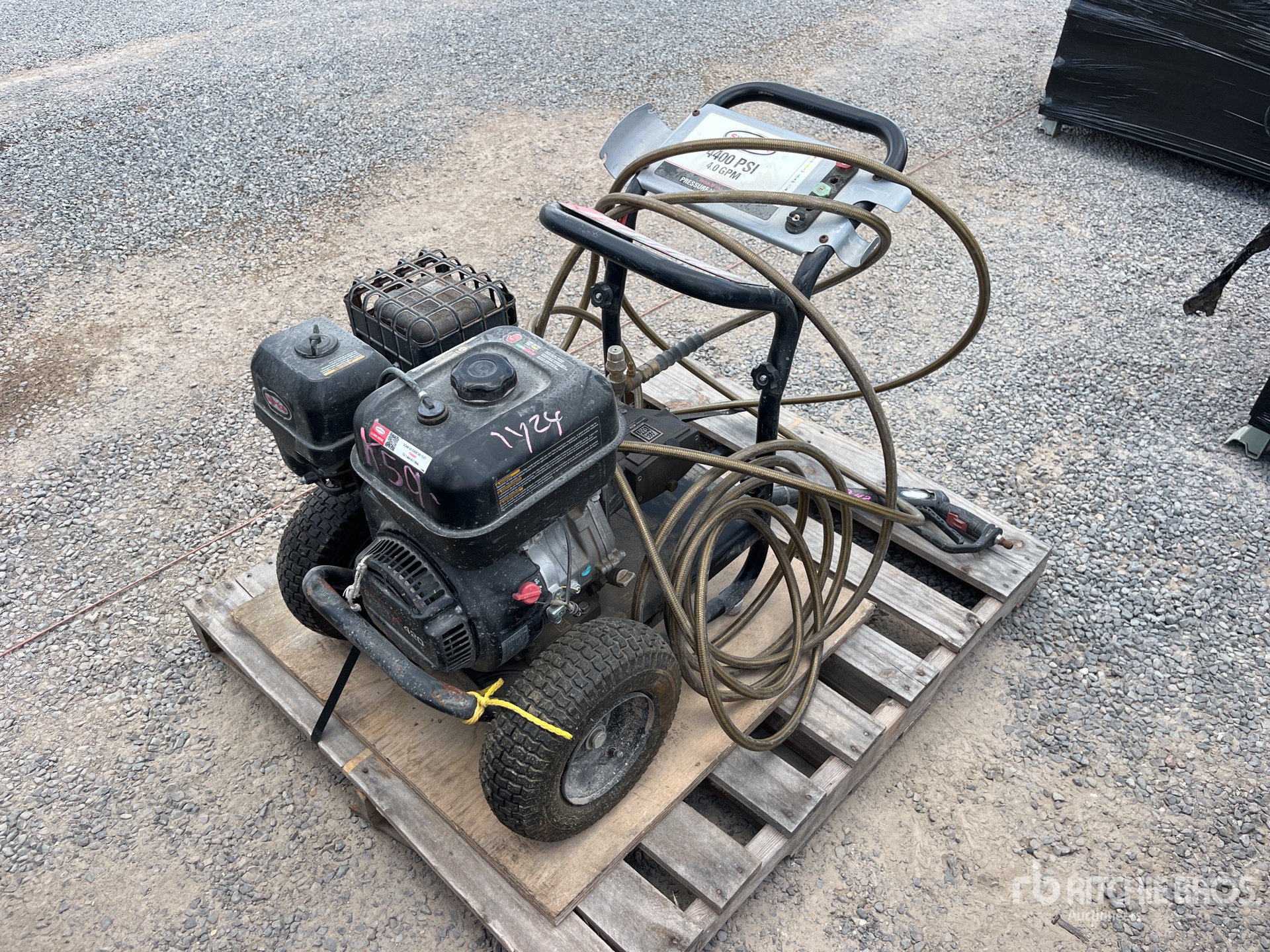 General Appearance with Picture, Left Front Corner