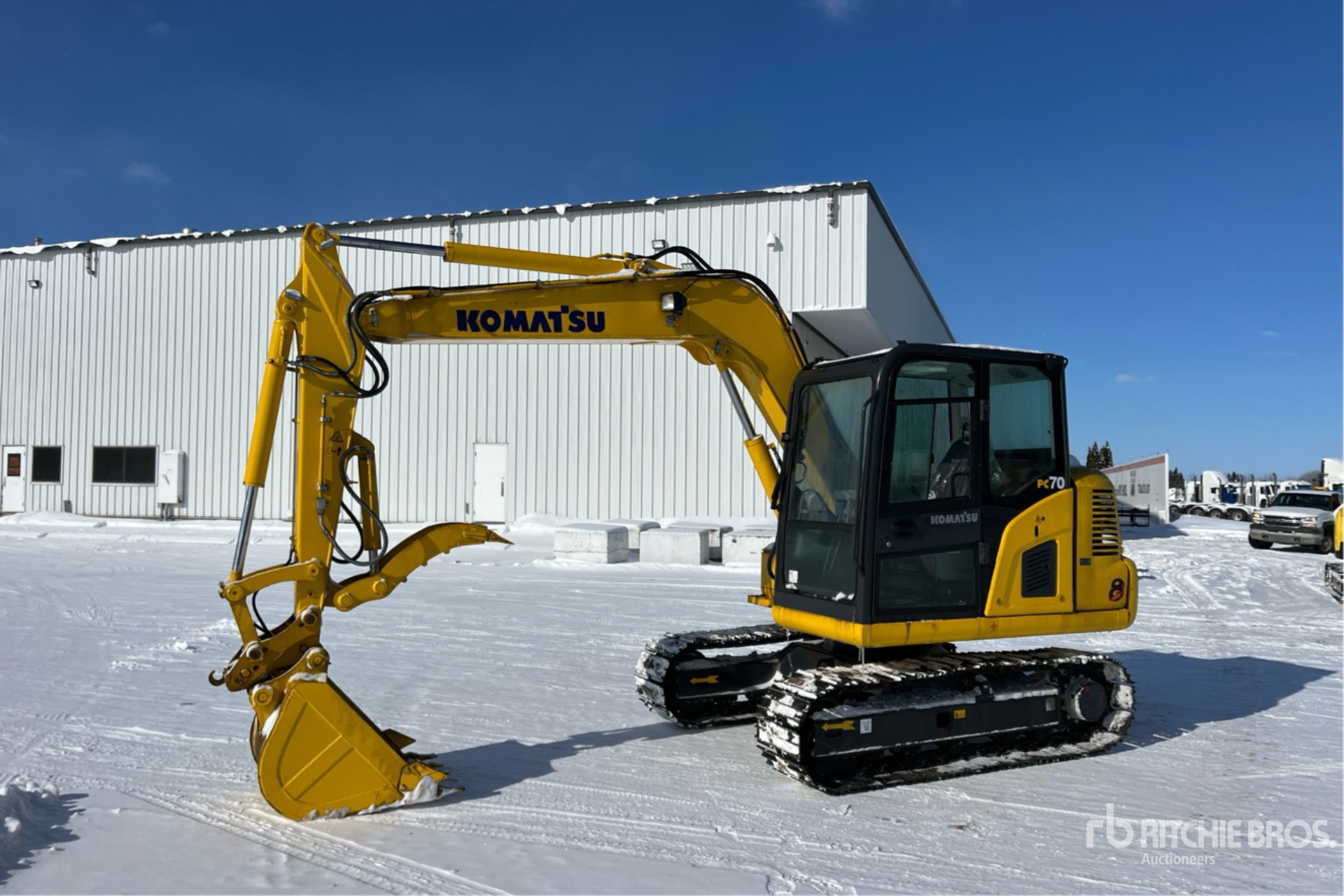 General Appearance with Picture, Left Front Corner