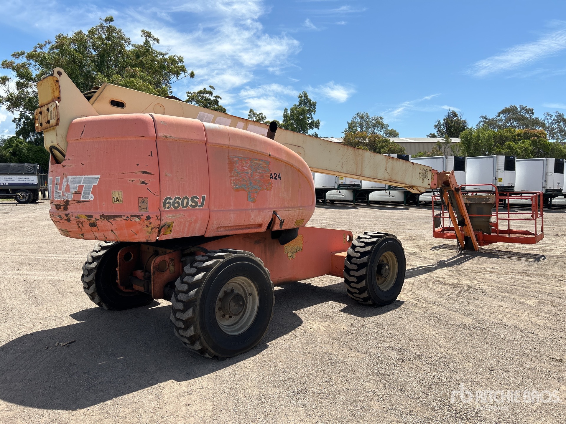 General Appearance with Picture, Right Rear Corner