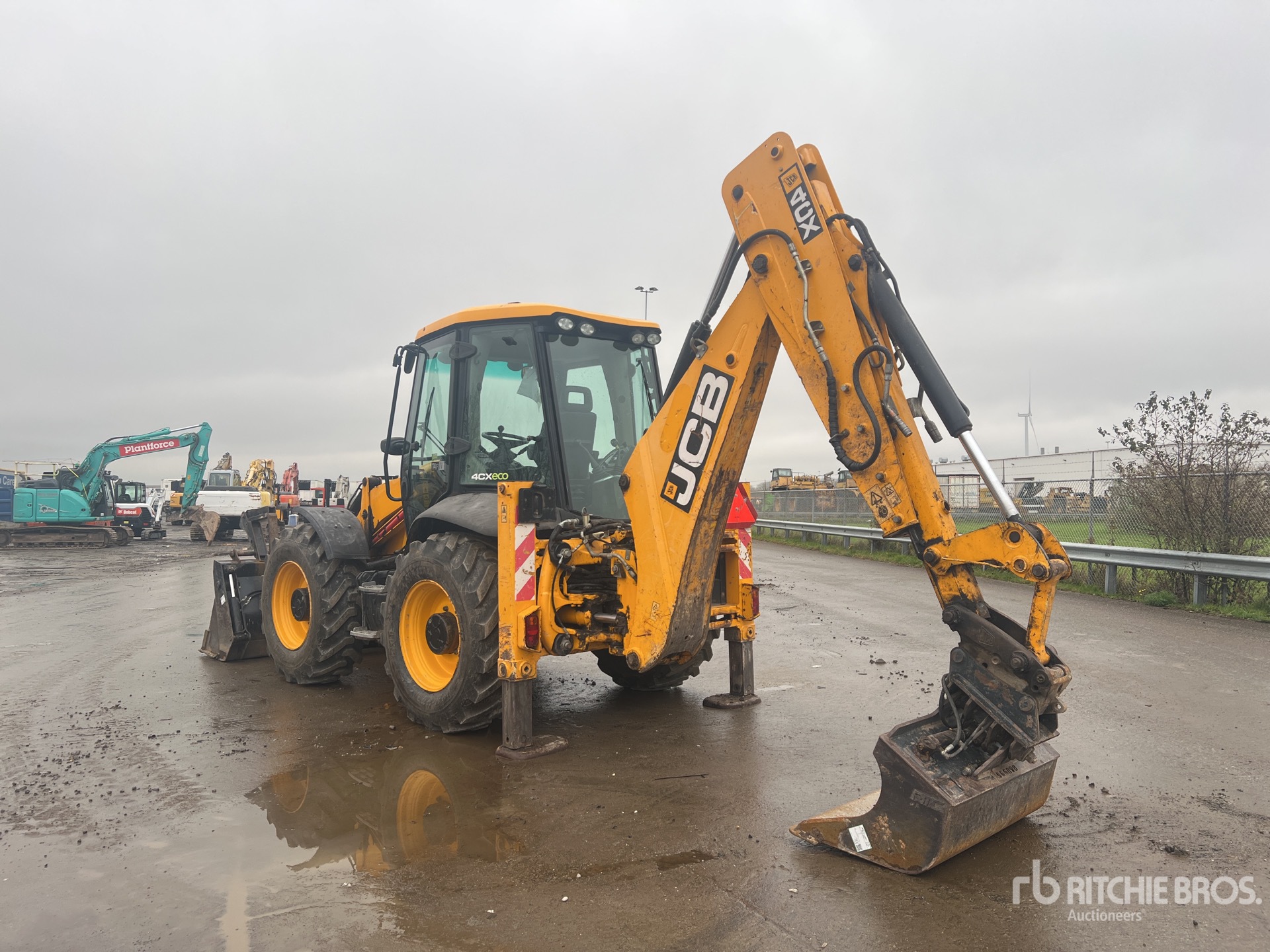 General Appearance with Picture, Left Rear Corner