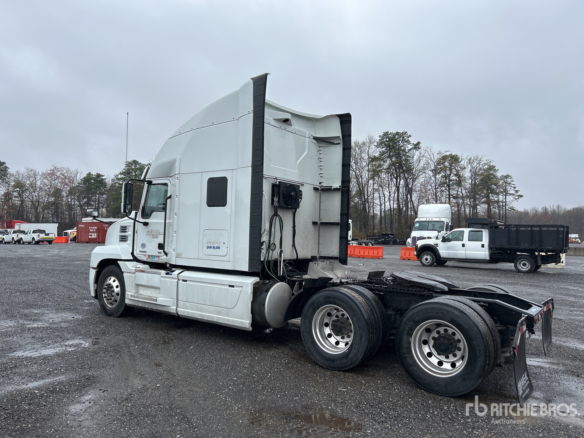 General Appearance with Picture, Left Rear Corner