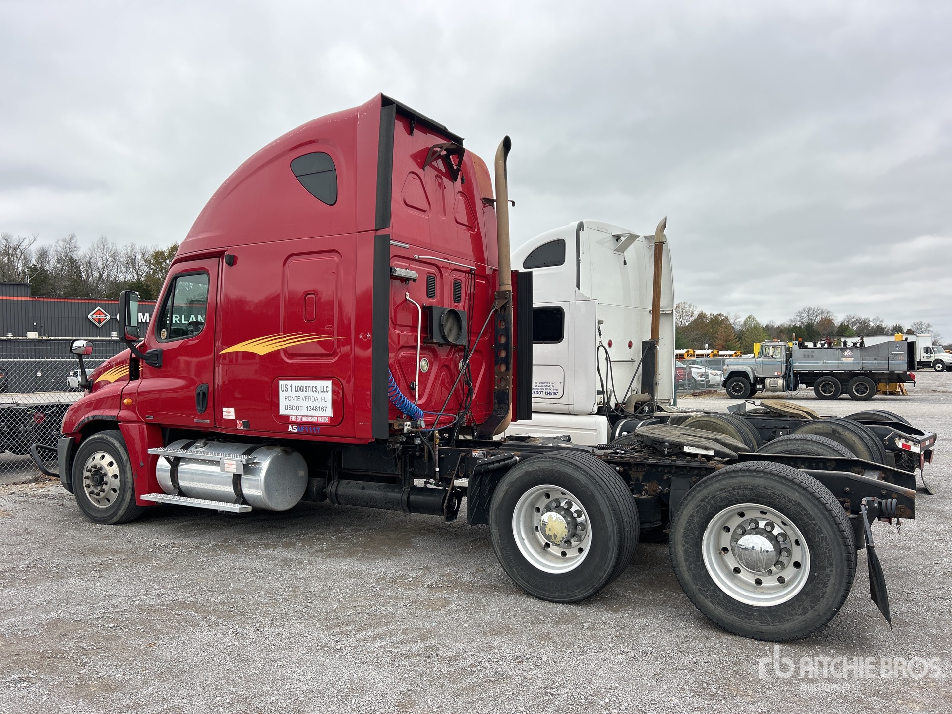 2010 Freightliner Cascadia 125 6x4 T/A Sleeper Truck Tractor ...