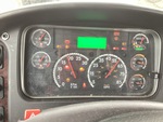 Cab with Luces de advertencia del motor