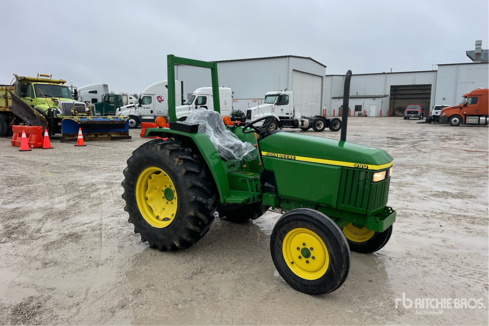 General Appearance with Picture, Right Front Corner