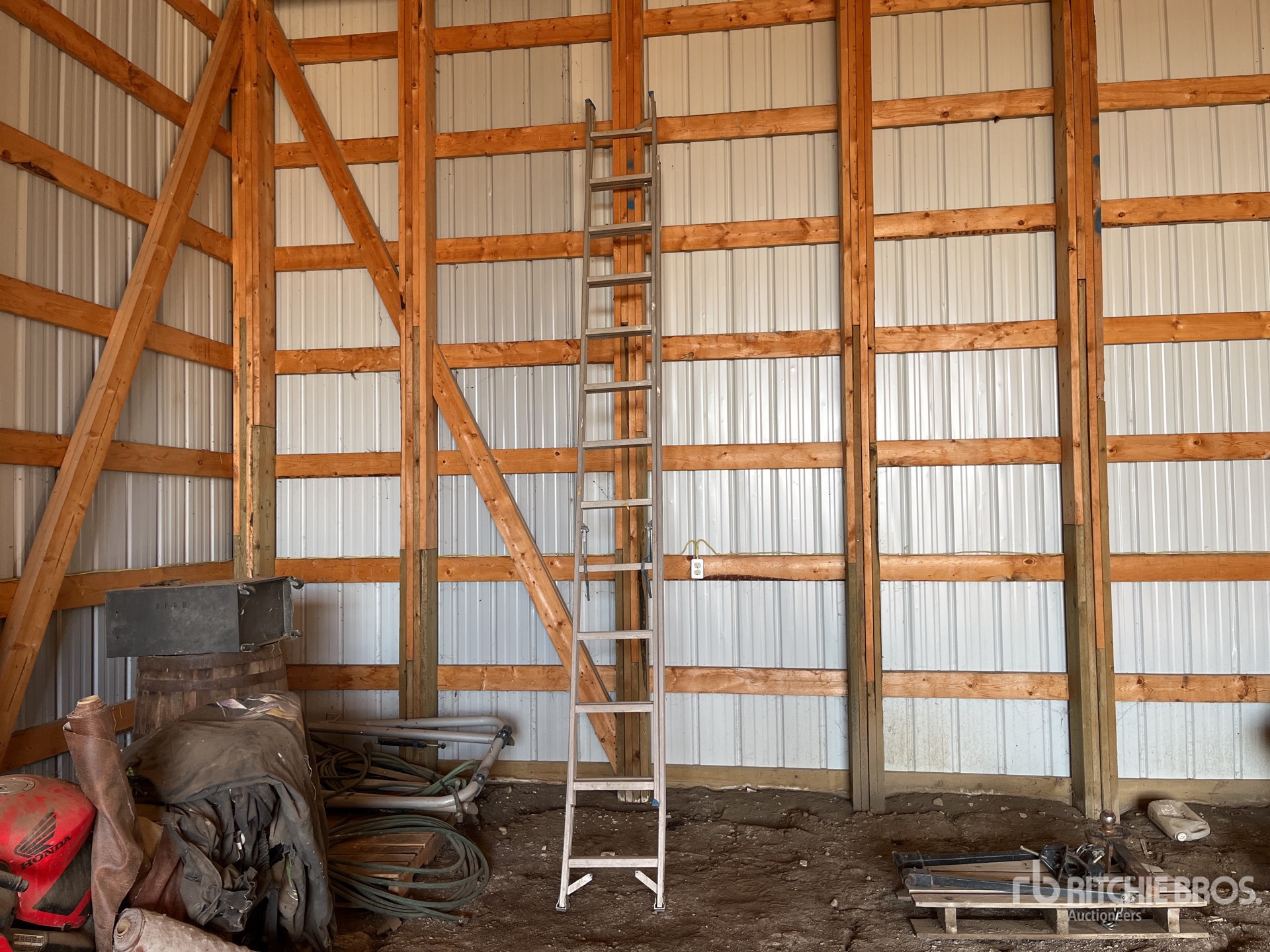 General Appearance with Picture, Left Front Corner