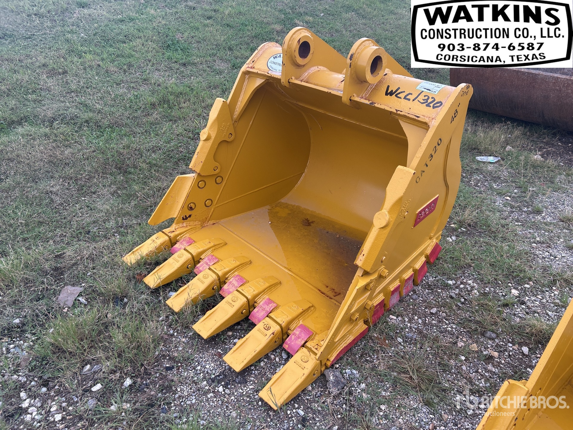 General Appearance with Image, coin avant gauche