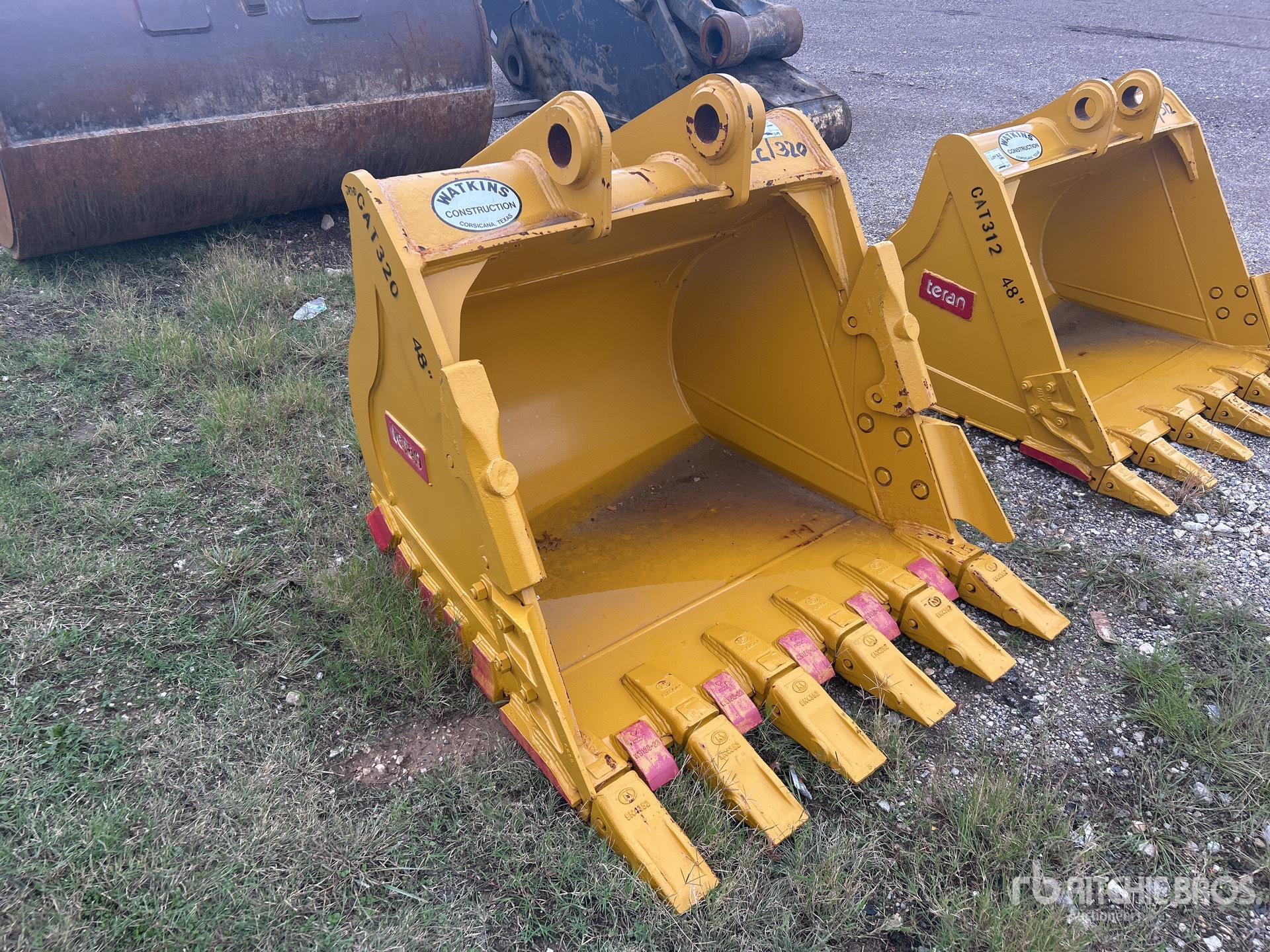 General Appearance with Image, coin avant droit