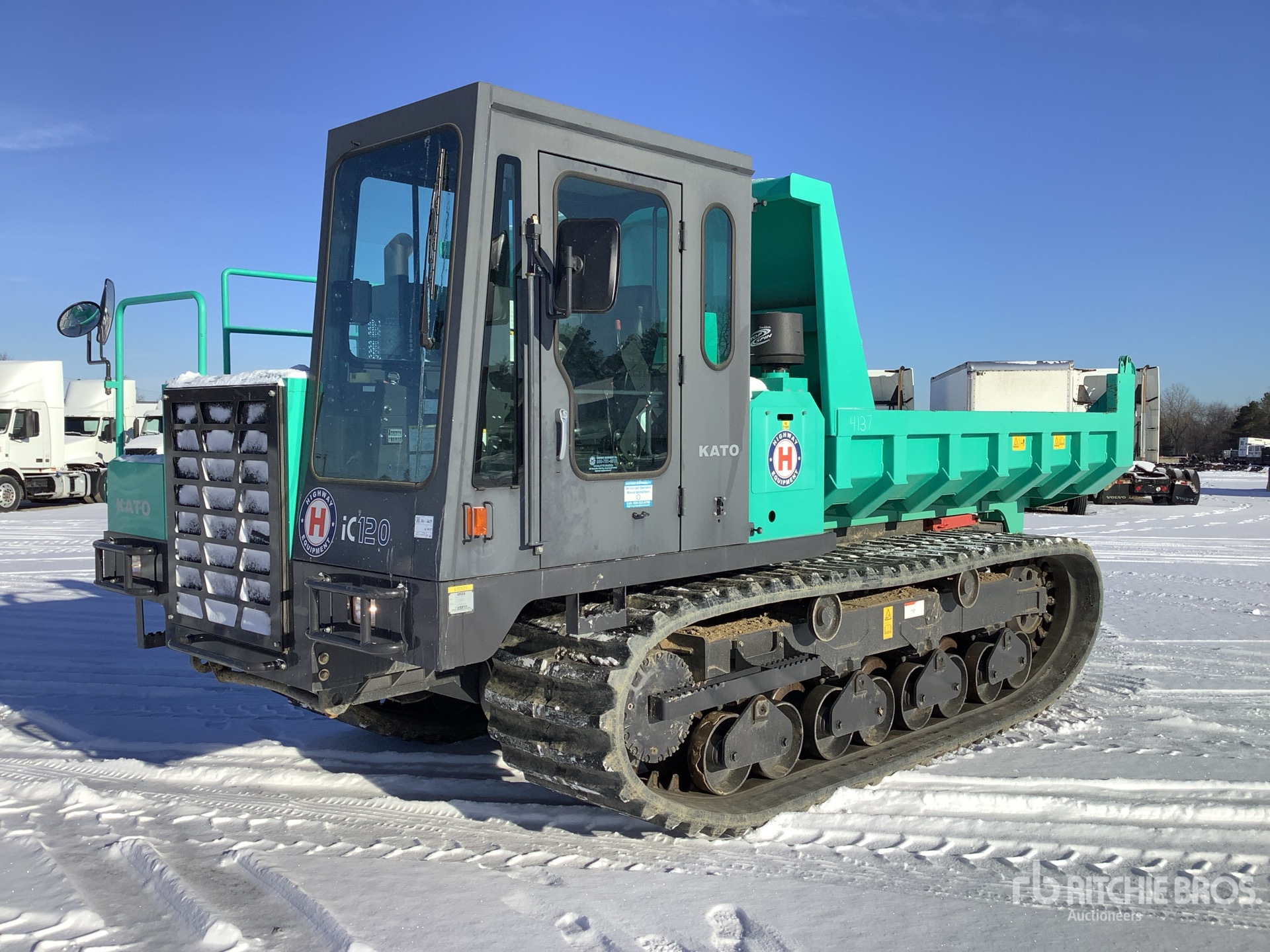 General Appearance with Picture, Left Front Corner