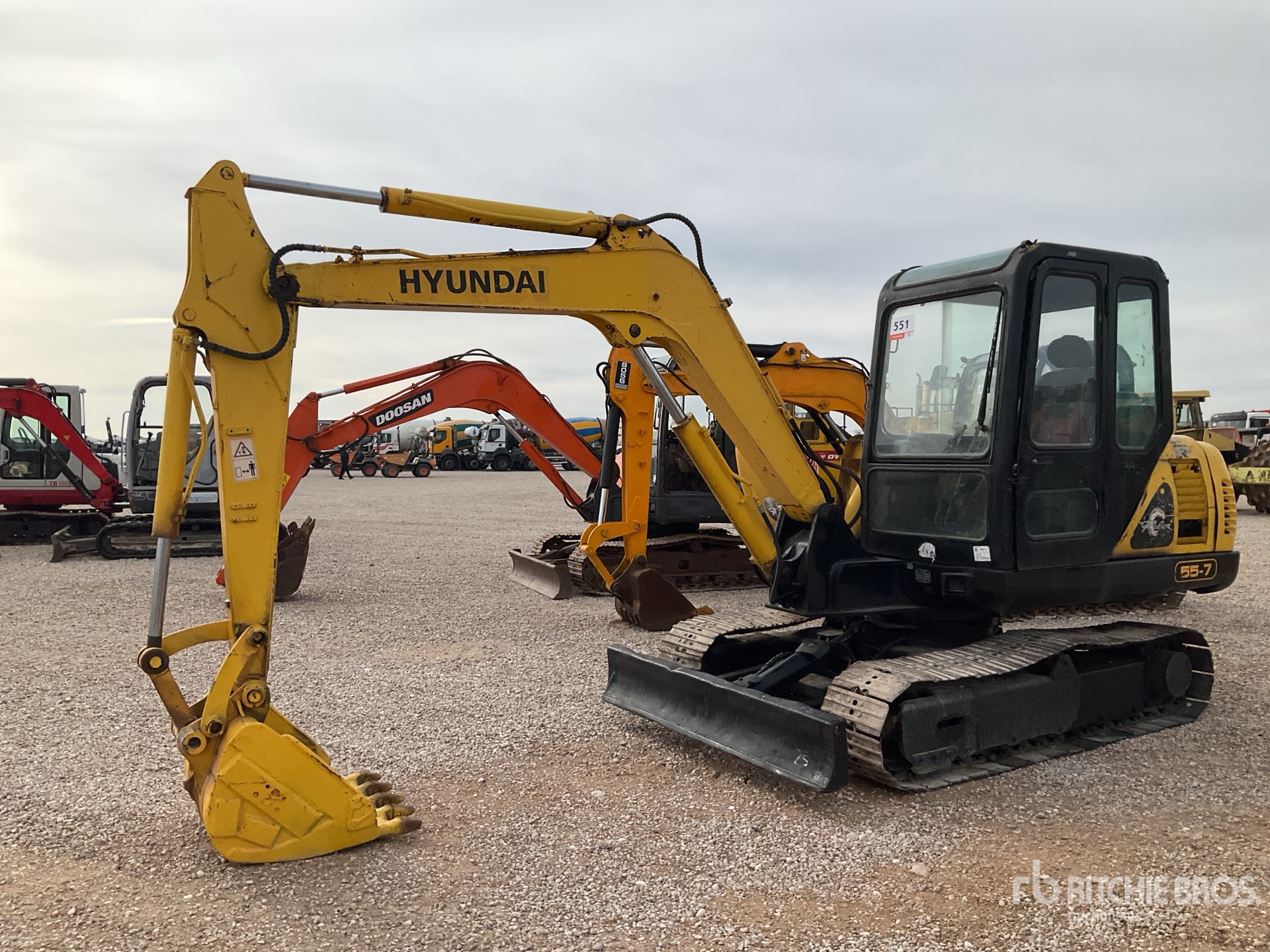 General Appearance with Picture, Left Front Corner