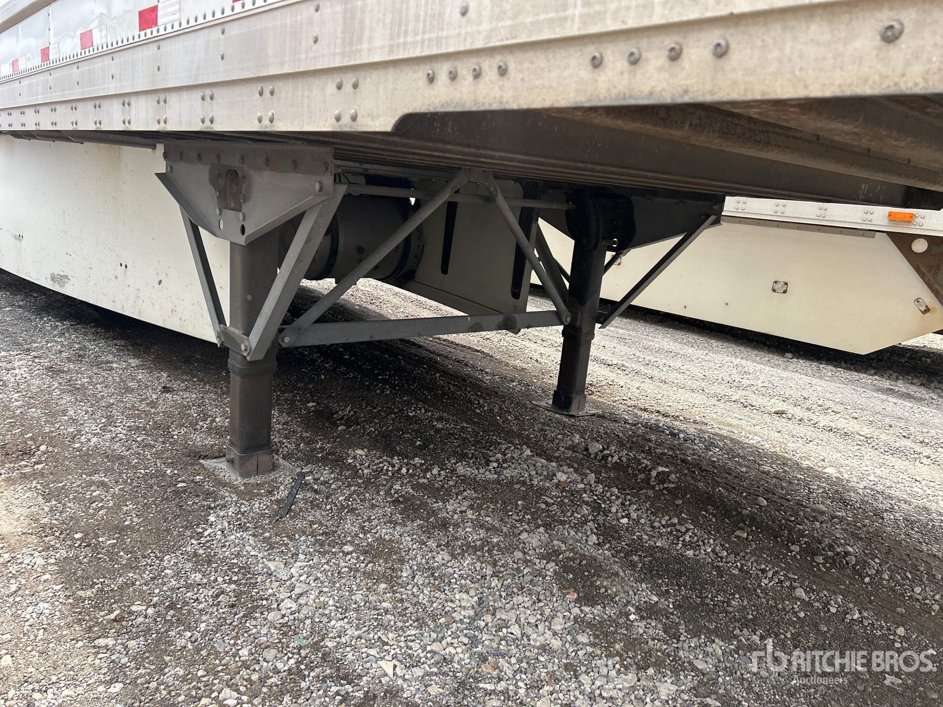 2020 Stoughton 53 ft x 102 in T/A (Inoperable)