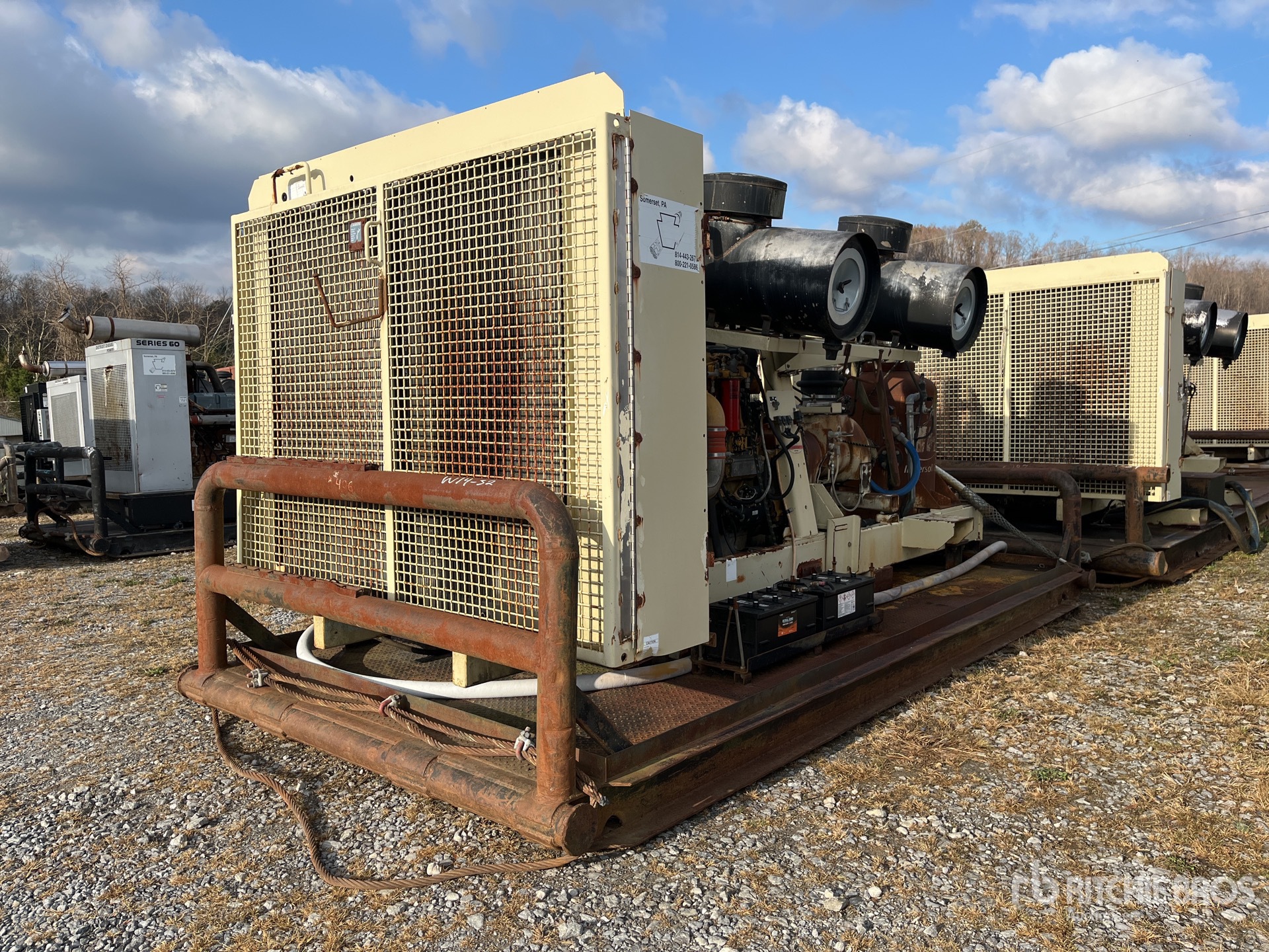 General Appearance with Featured Photo