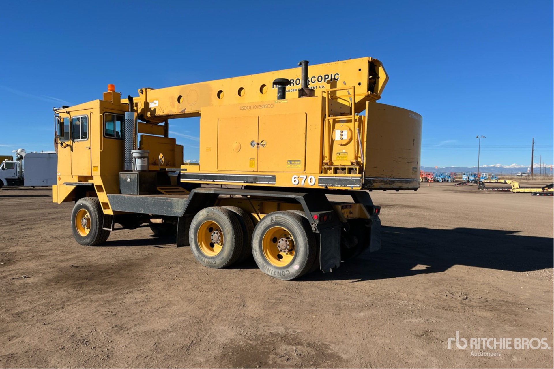 Badger 594 Wheel Excavator | Ritchie Bros. Auctioneers