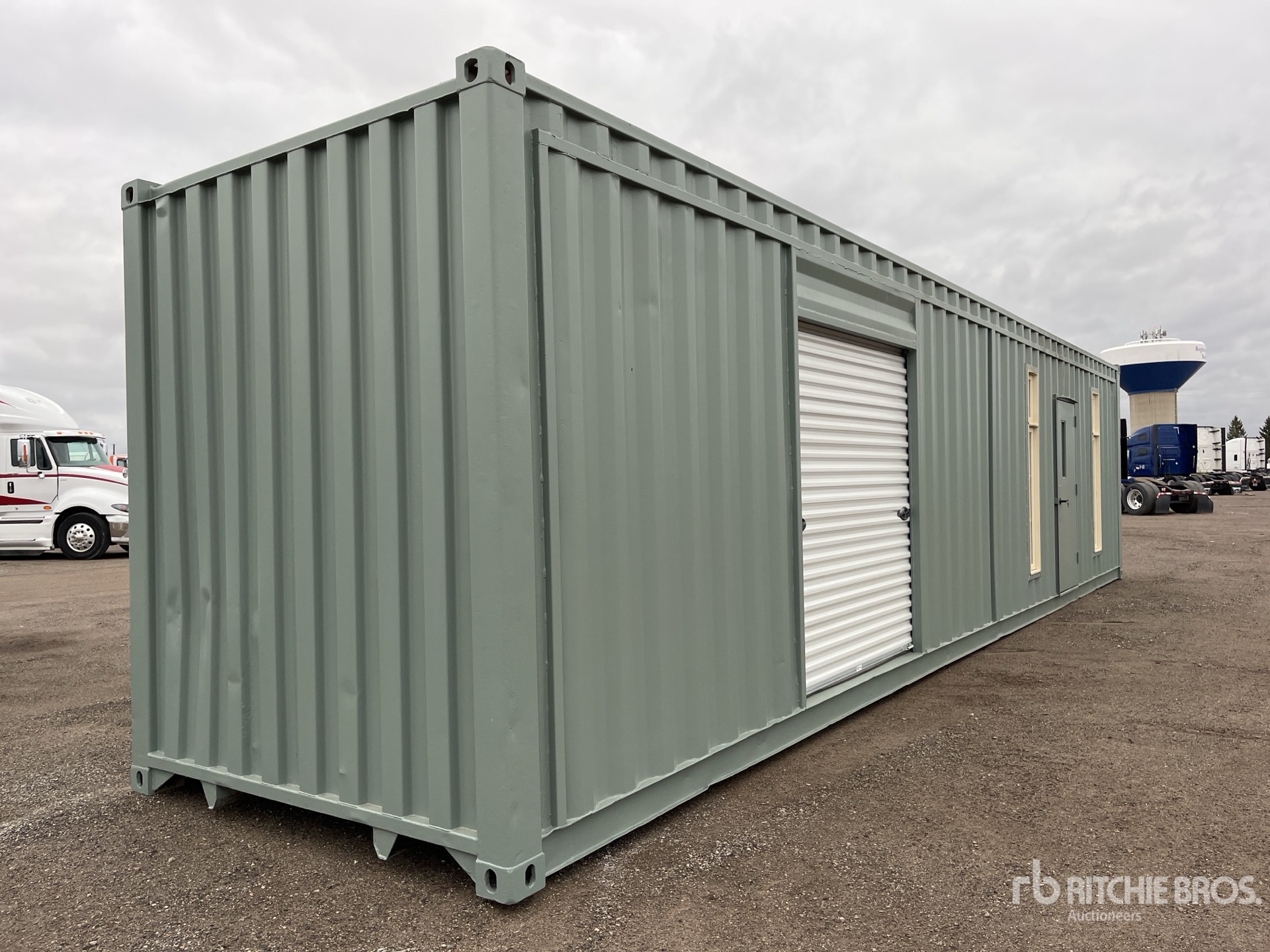 General Appearance with Picture, Right Front Corner