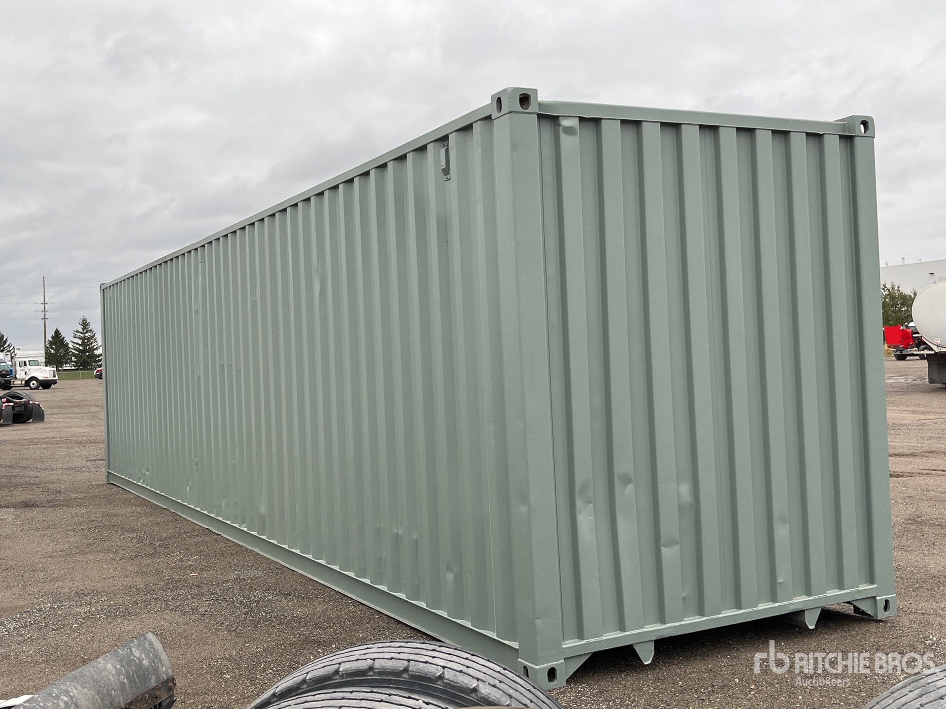 General Appearance with Picture, Right Rear Corner