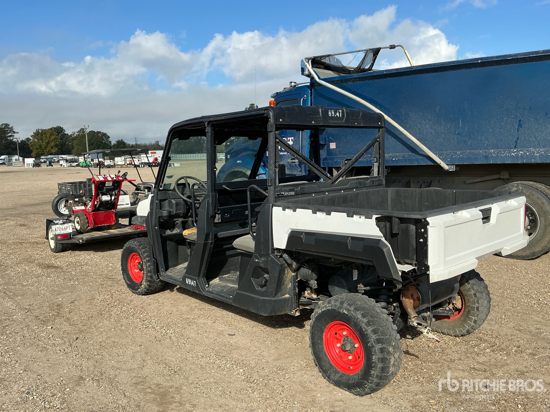 General Appearance with Imagen: esquina trasera izquierda