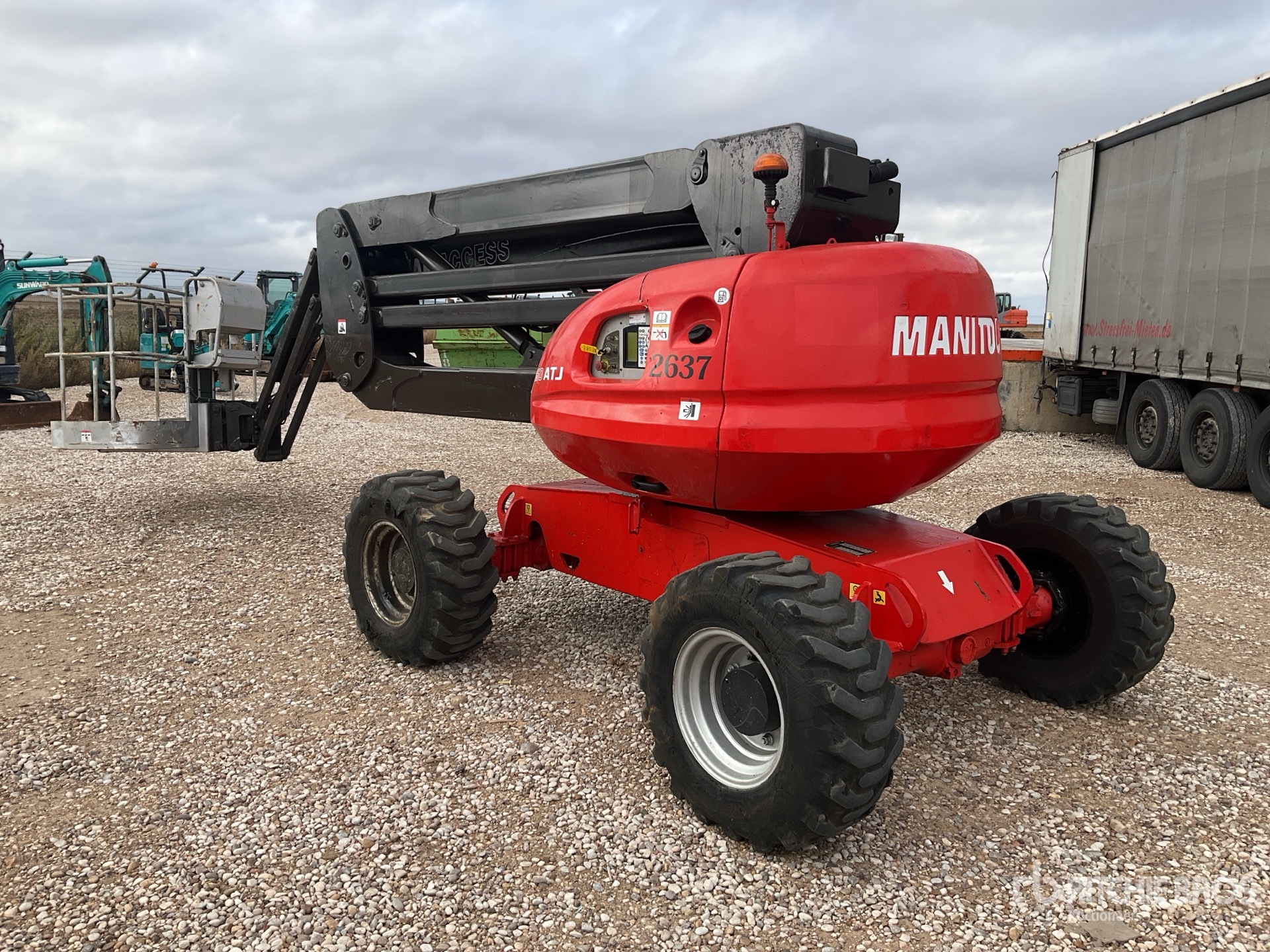 General Appearance with Picture, Right Front Corner