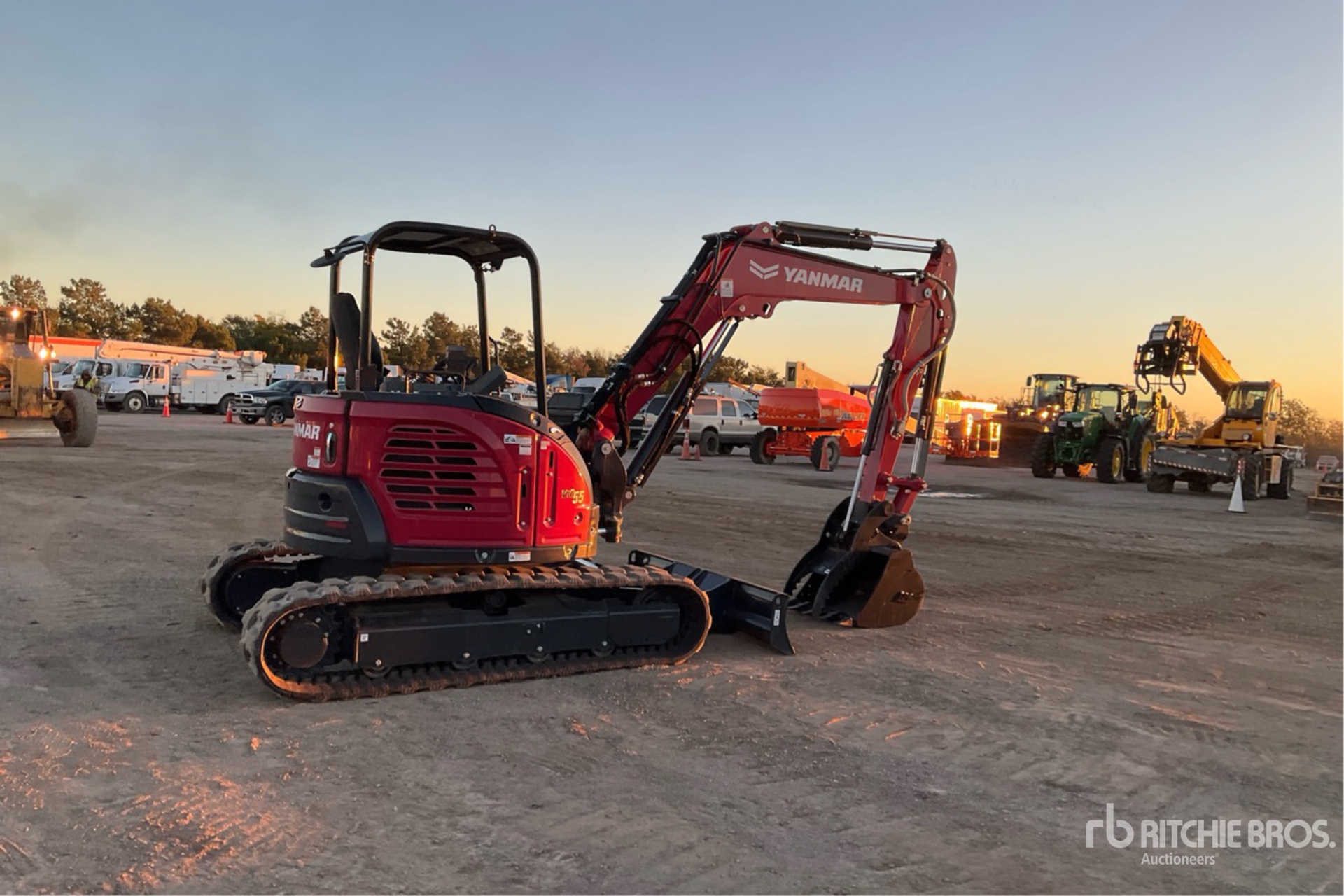 General Appearance with Picture, Right Rear Corner