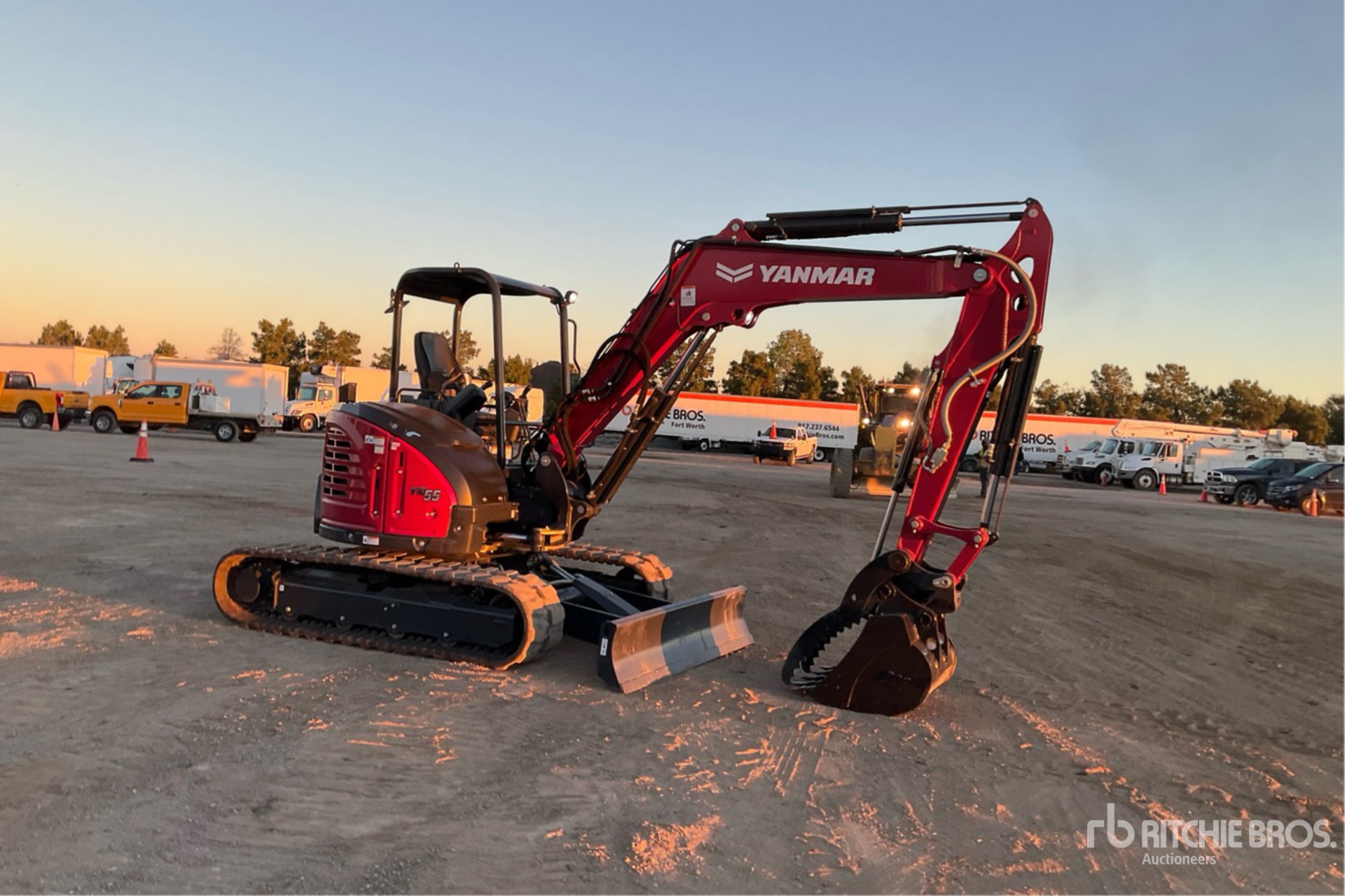 General Appearance with Picture, Right Front Corner