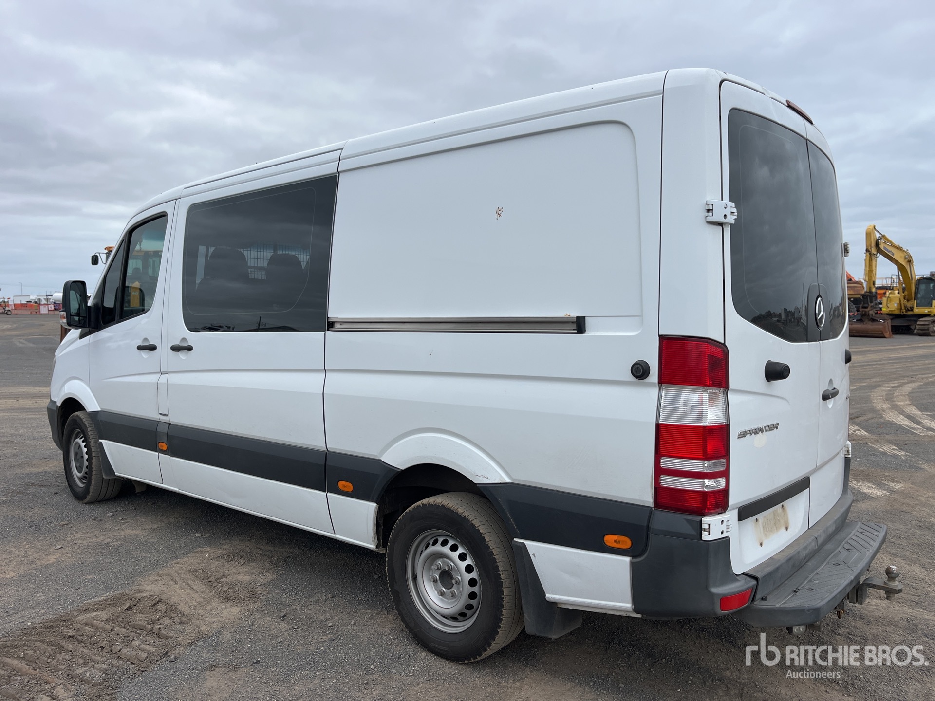 General Appearance with Imagen: esquina trasera derecha