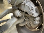 MN284352 - 2021 International LT625: Brake Linings
