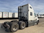 MN289246 - 2021 International LT625: Picture, Right Rear Corner