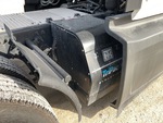 MN289246 - 2021 International LT625: Auxiliary Power Unit