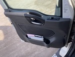 MN289246 - 2021 International LT625: Cab Doors