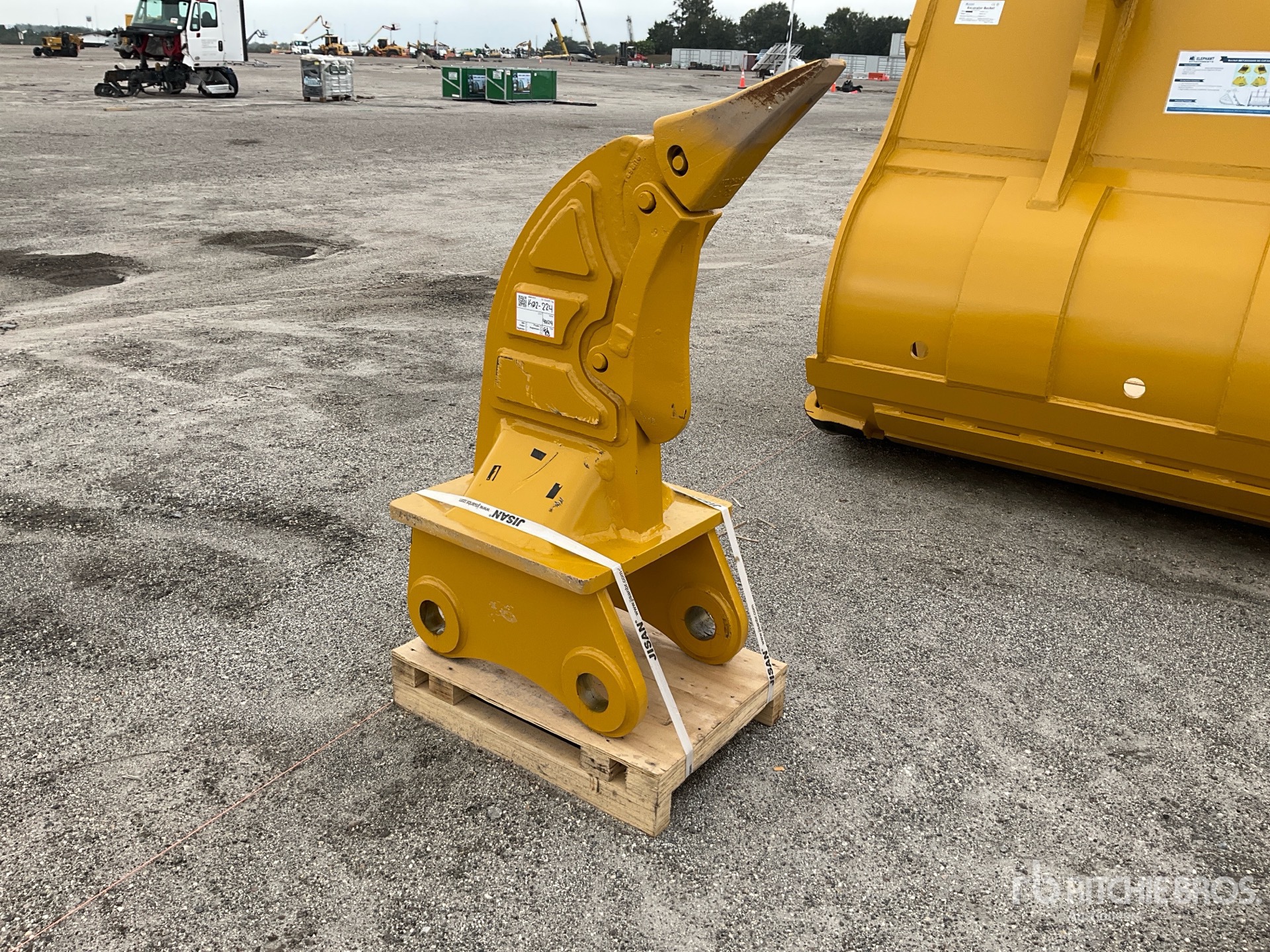 2024 Jisan RIPPER320 Ripper per escavatore - Fits Cat 320 / 18 - 26 ton ...