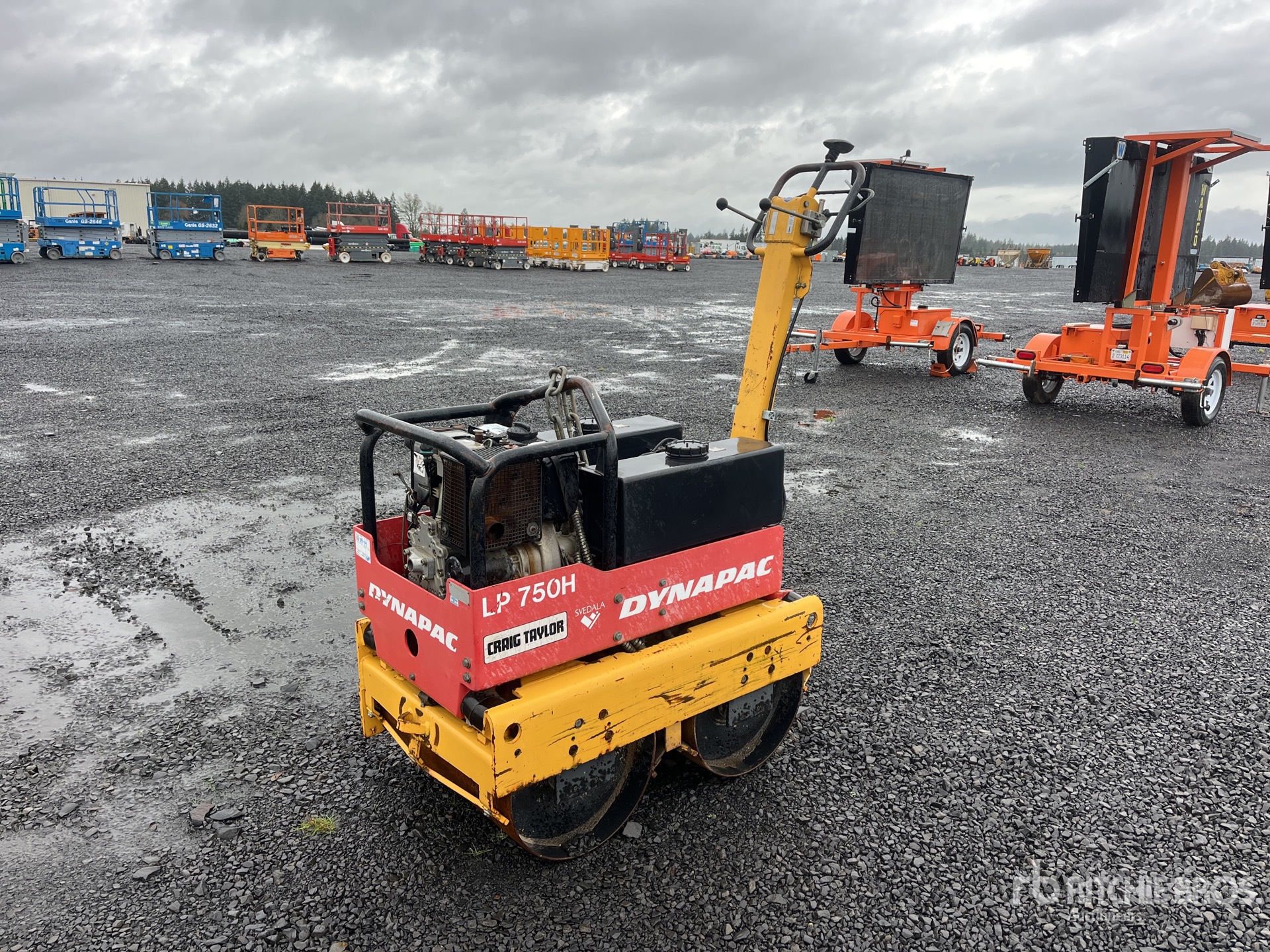 General Appearance with Featured Photo