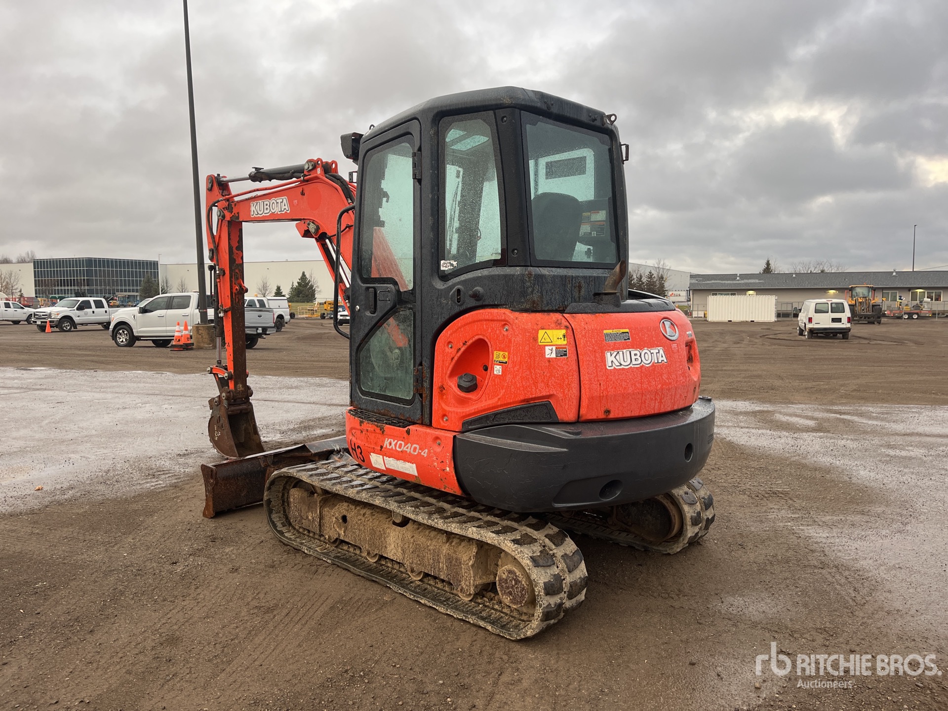 General Appearance with Picture, Left Rear Corner