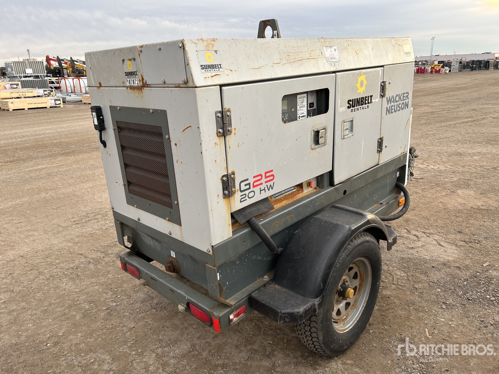 General Appearance with Picture, Right Rear Corner