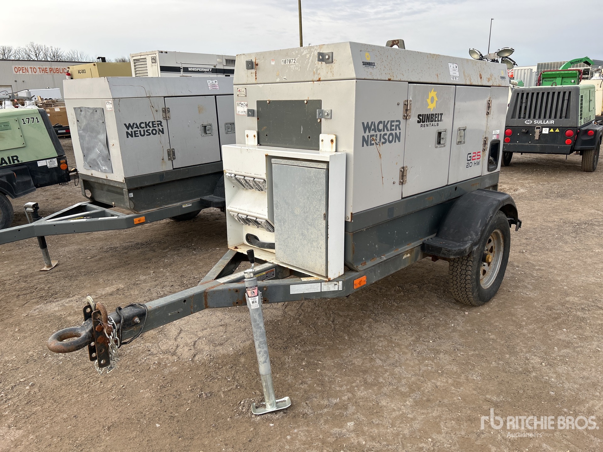 General Appearance with Picture, Left Front Corner