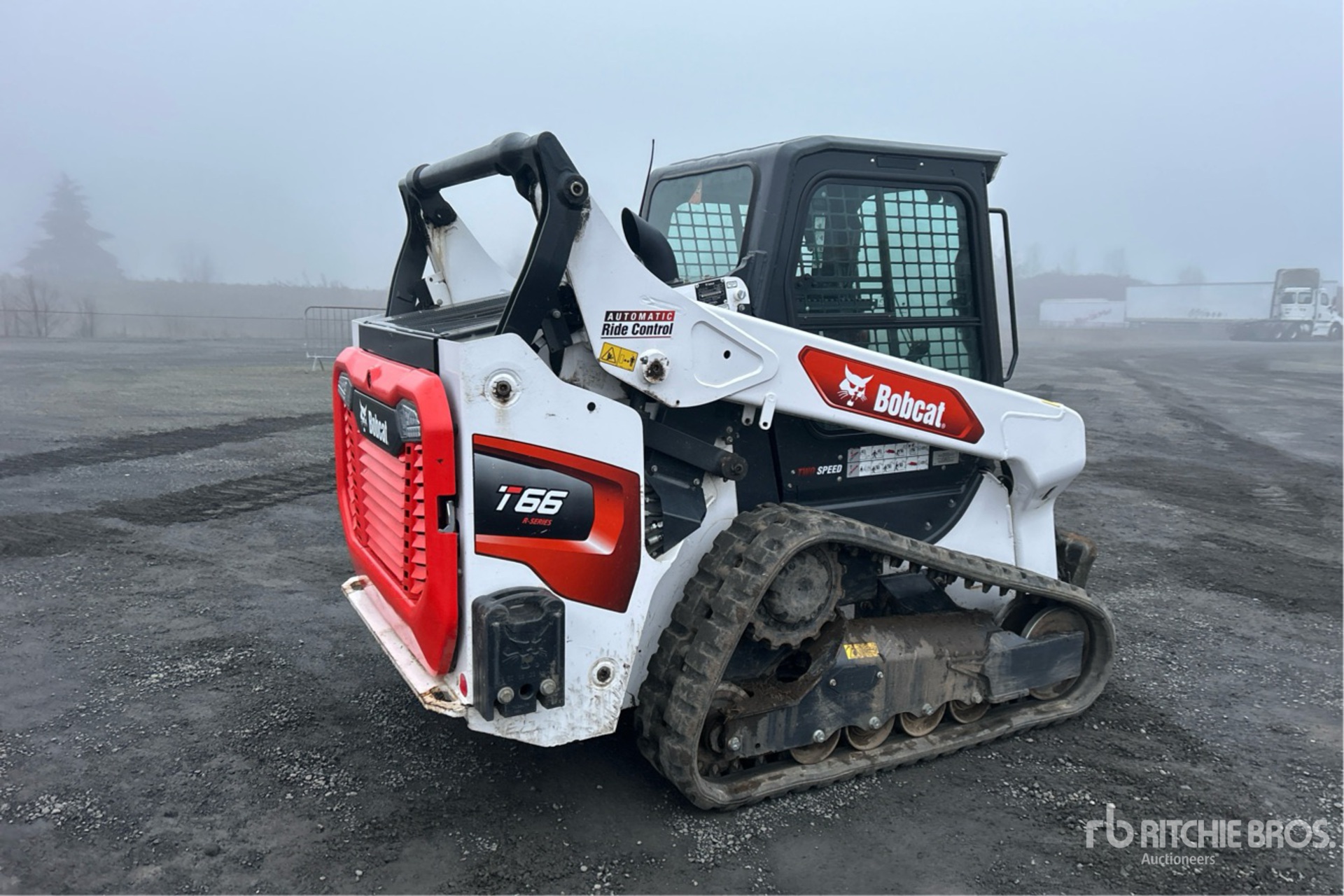 General Appearance with Foto, angolo anteriore sinistro