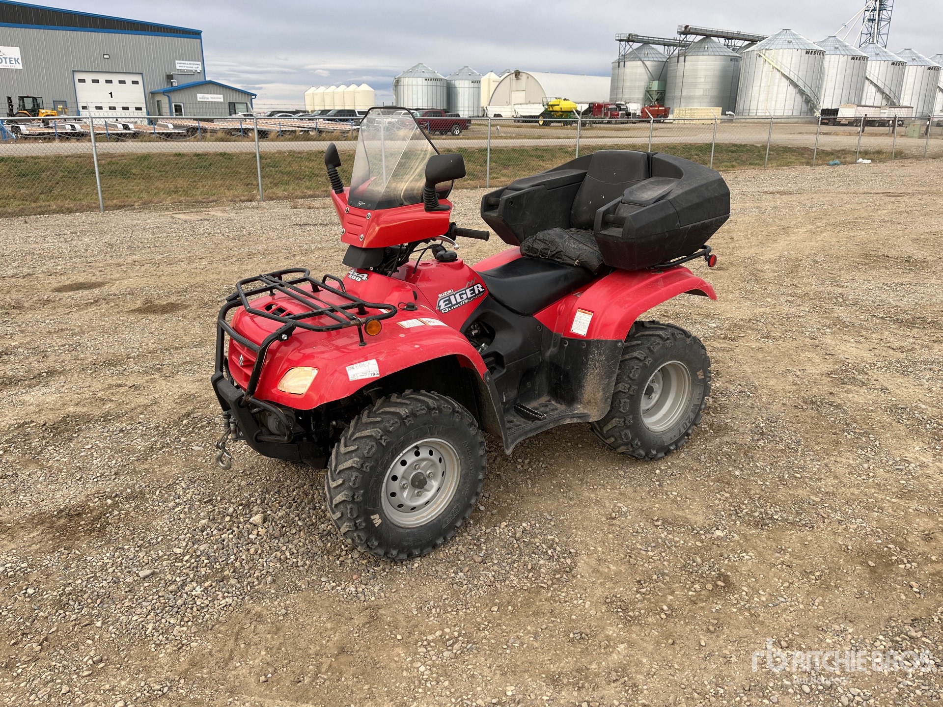 General Appearance with Featured Photo