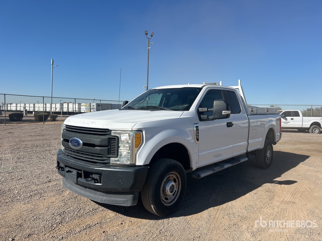 General Appearance with Featured Photo