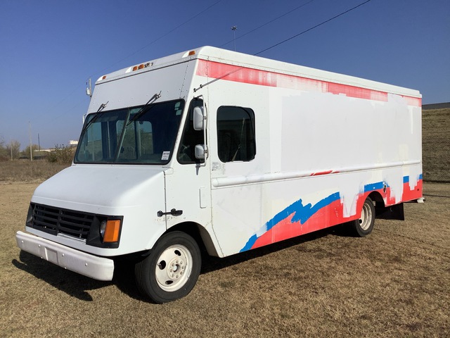 2001 (unverified) WorkHorse P42 4x2 Step Van 2001 (unverified) WorkHorse P42 4x2 Step Van