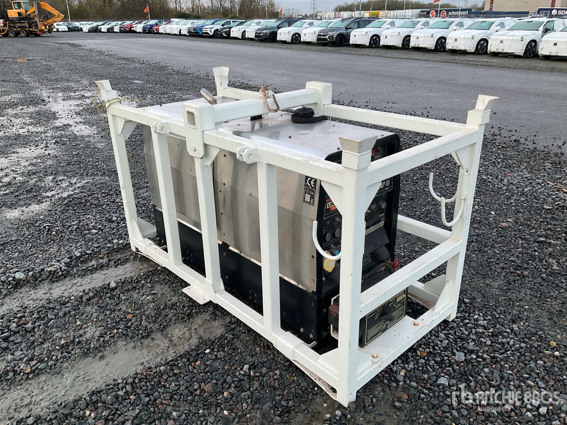 General Appearance with Picture, Right Front Corner