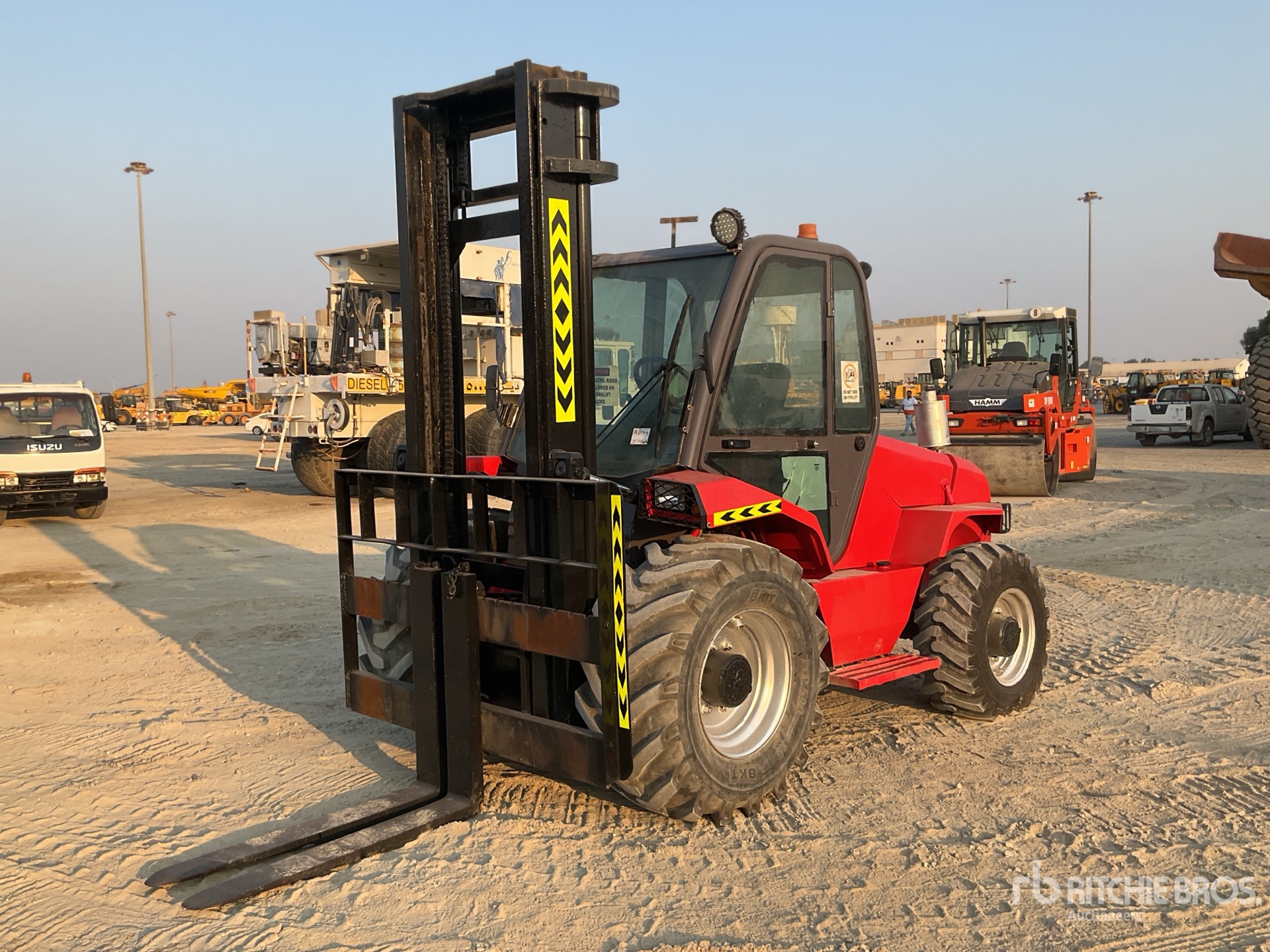 General Appearance with Picture, Left Front Corner