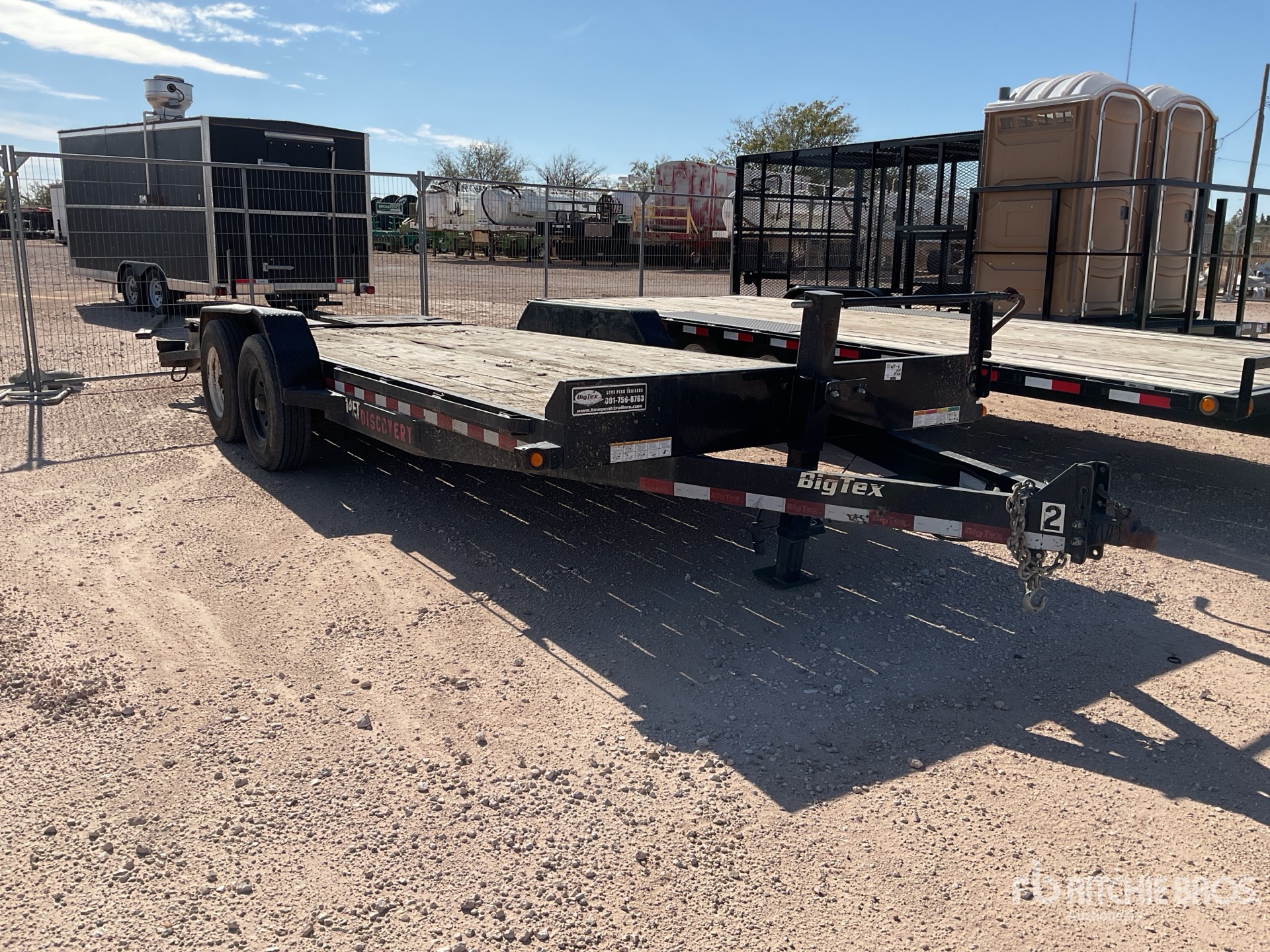 Aspect général with Image, coin avant droit