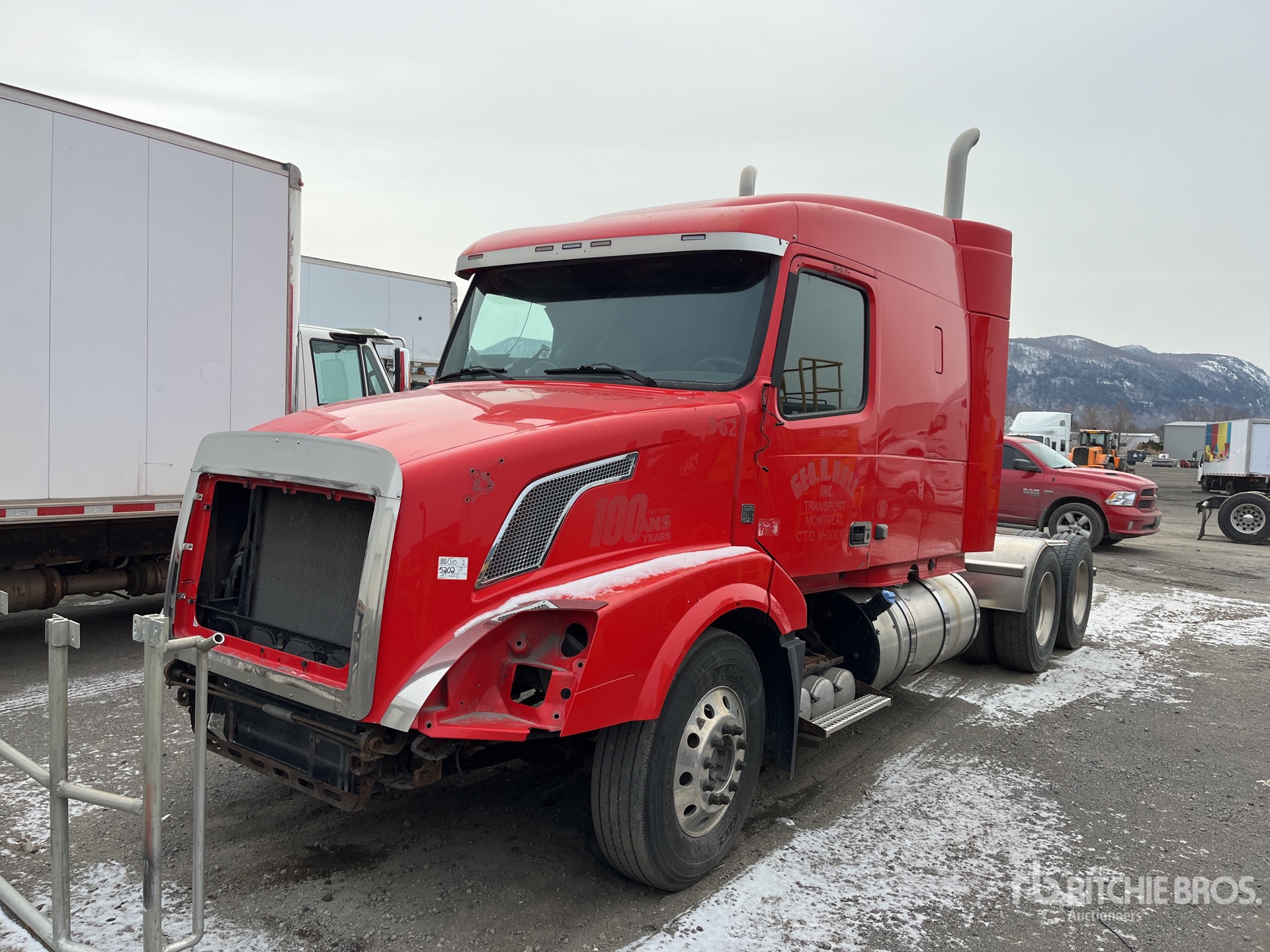 2013 Volvo VNL 6x4 T/A Sleeper Truck Tractor (Inoperable) | Ritchie ...