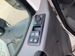 LN286404 - 2020 International LT625: Window Controls
