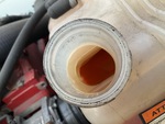 LN286404 - 2020 International LT625: Coolant Reservoir