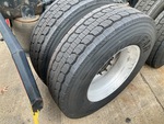 LN286404 - 2020 International LT625: Right Rear Drive Tires