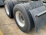 LN286404 - 2020 International LT625: Wheel Condition