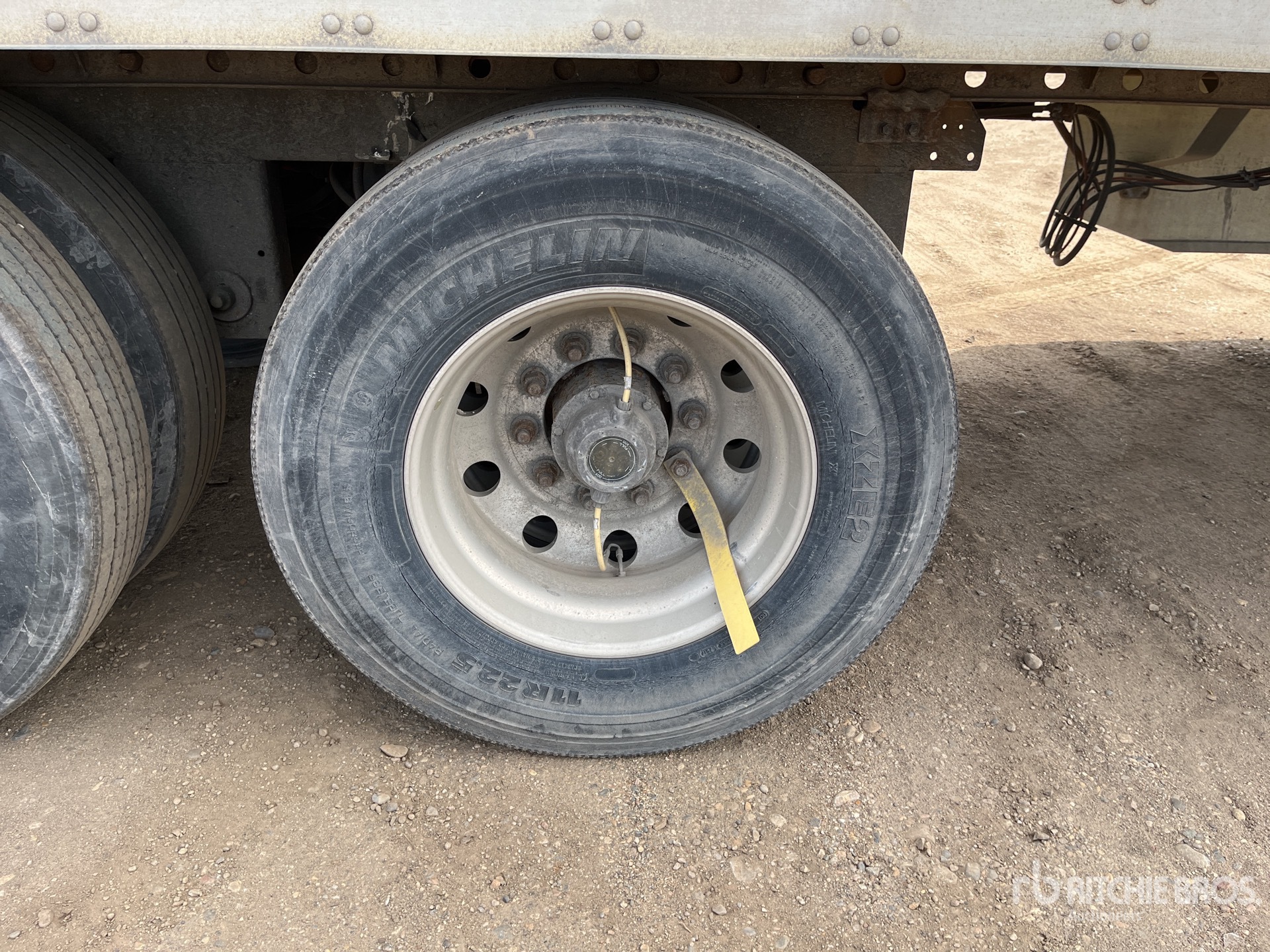 2019 Utility 4000DX