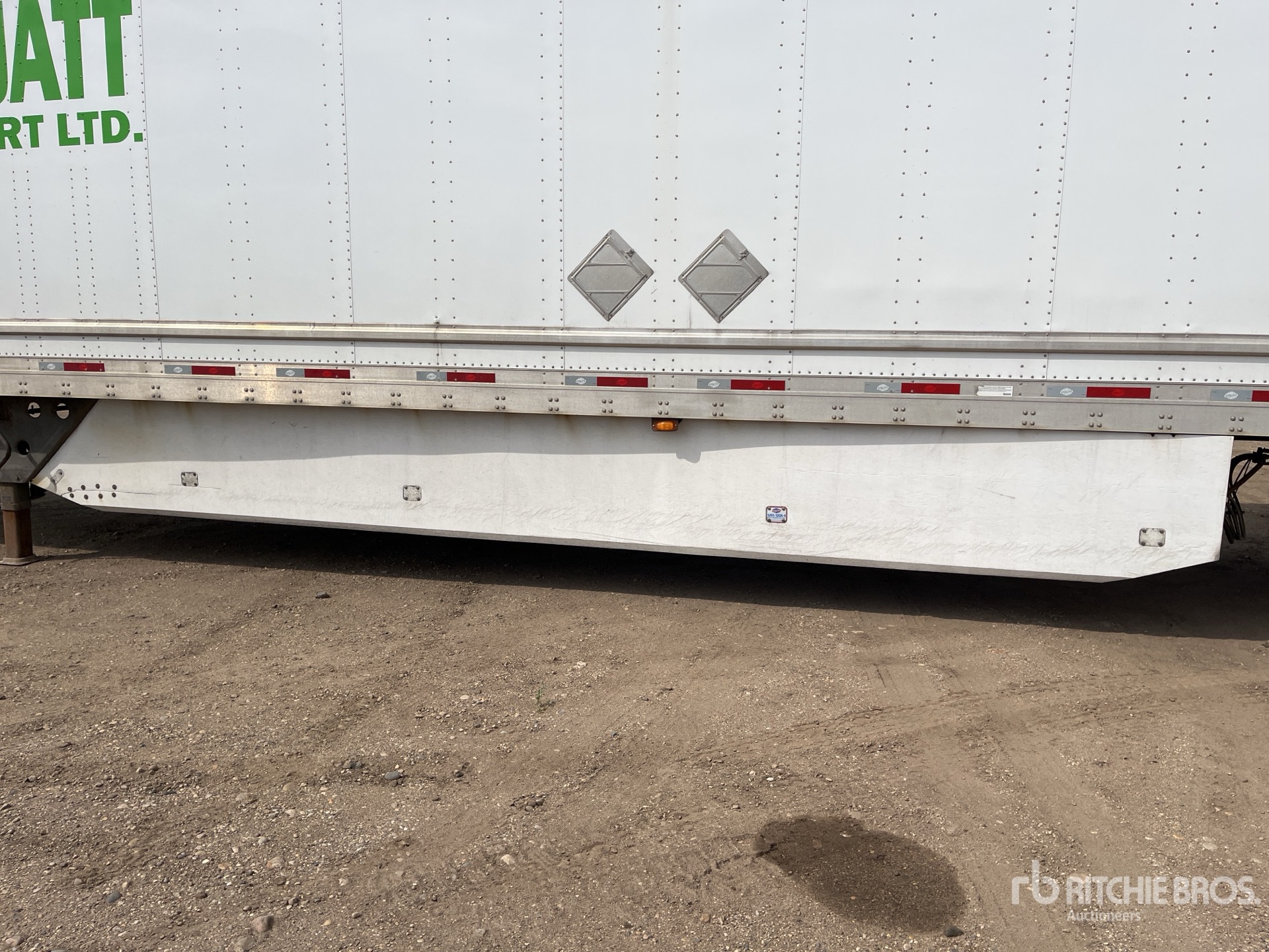 2019 Utility 4000DX