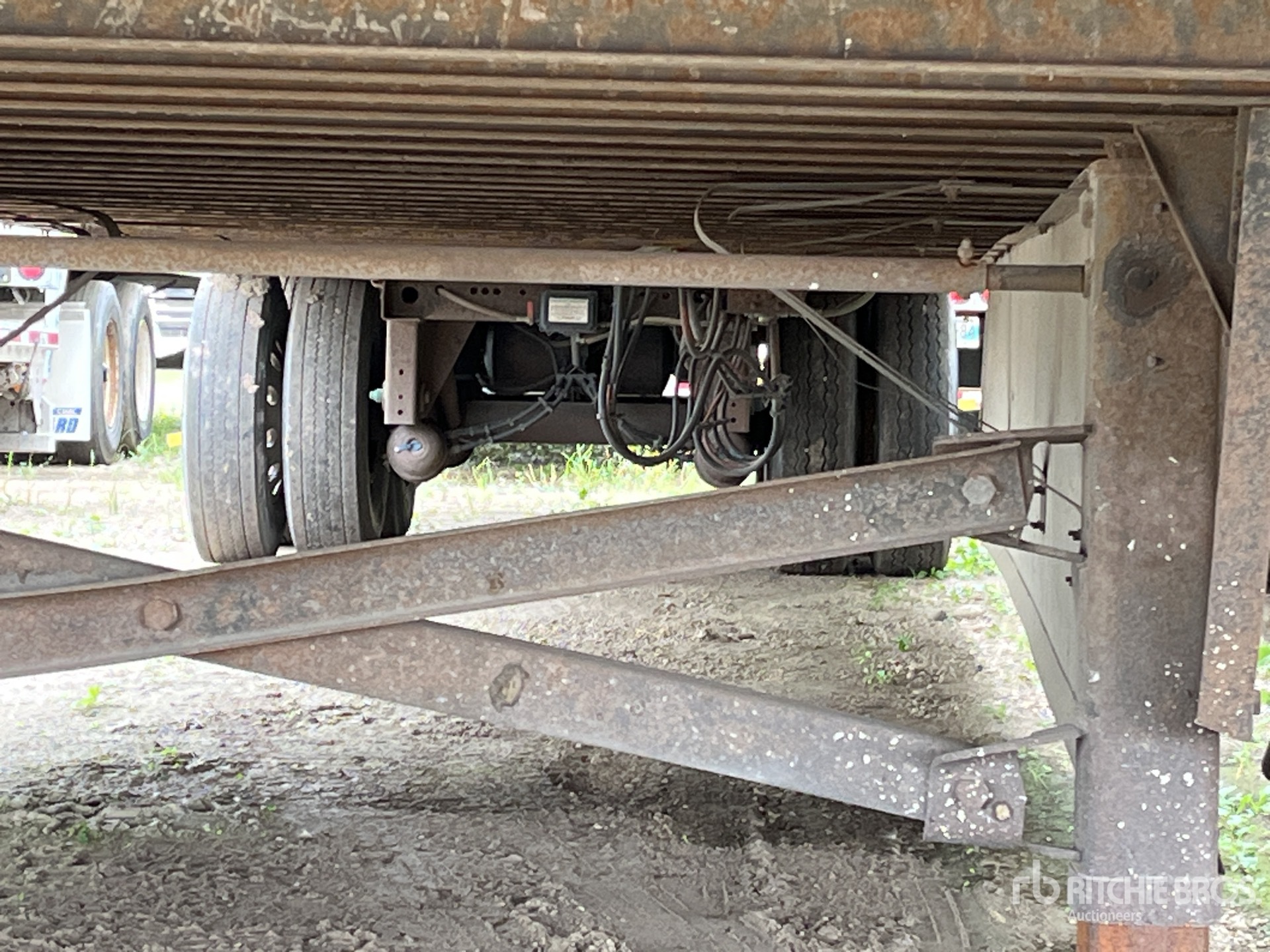 2019 Utility 4000DX