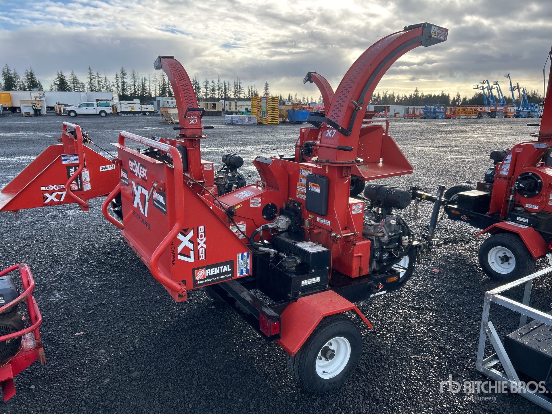 General Appearance with Picture, Right Rear Corner